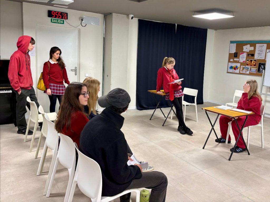Juegos teatrales y Creación de escenas